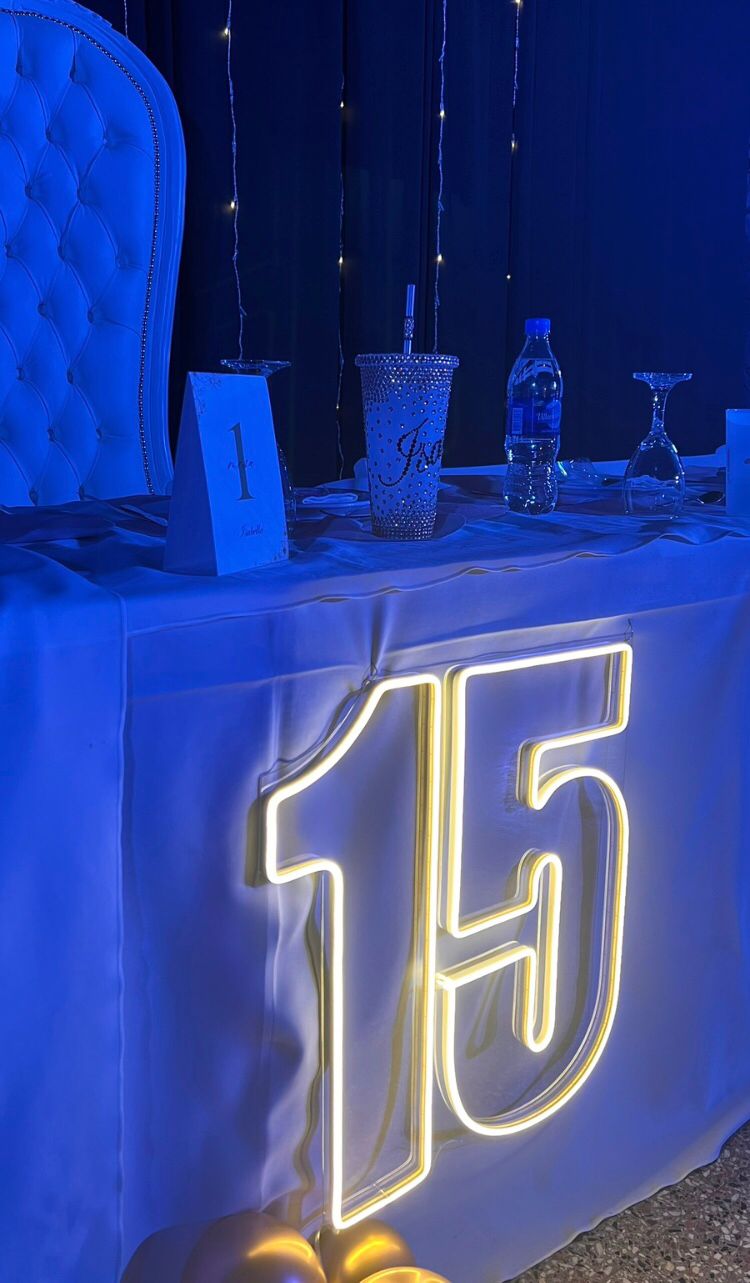 Decoración de carteles en Argentina por Deco Planner